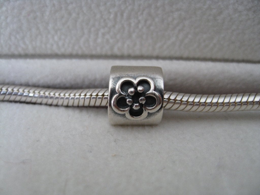 Pandora Bedel Madeliefje, Ophalen of Verzenden, Zo goed als nieuw, Zilver, Pandora