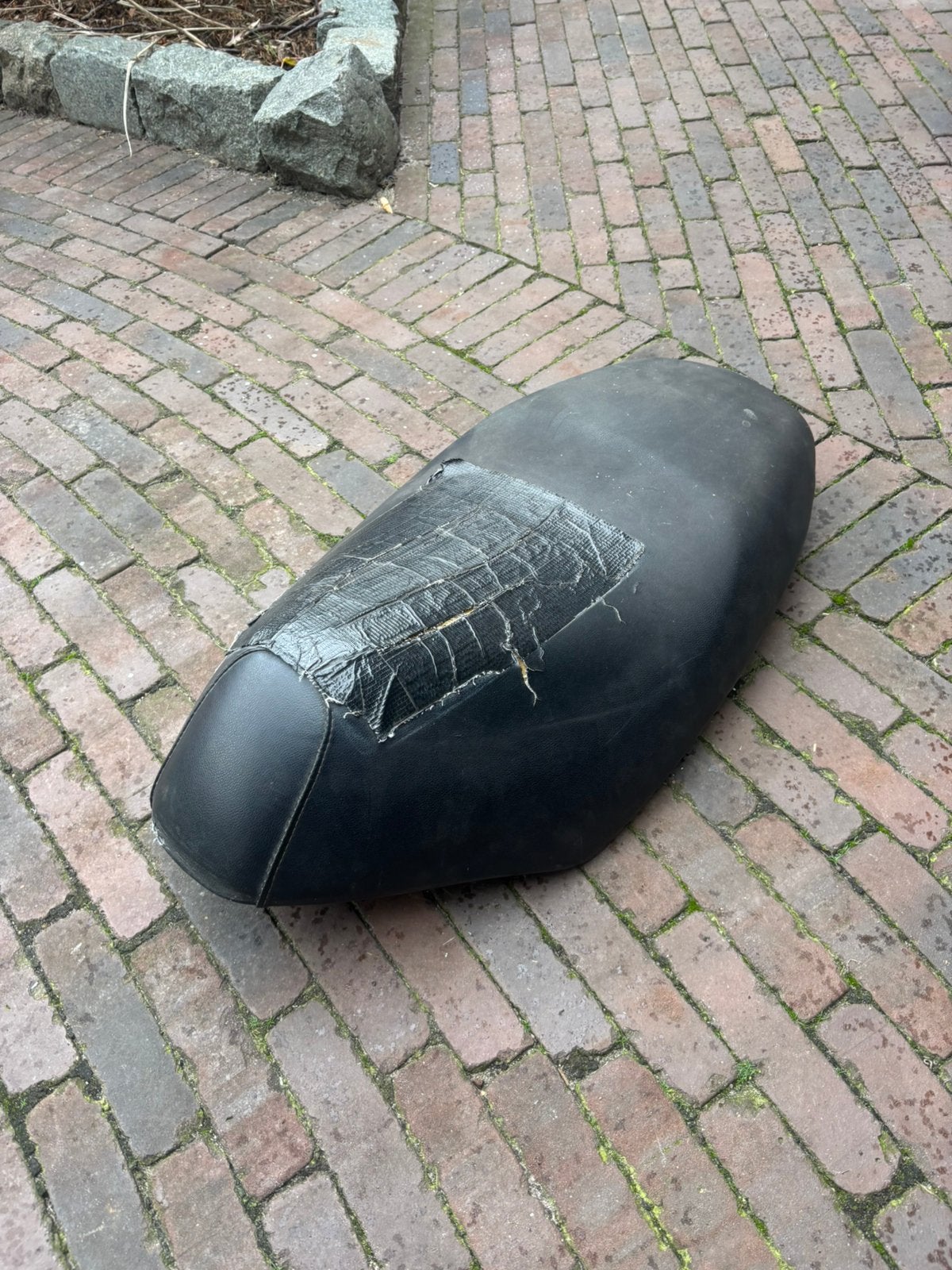 Peugeot vivacity zadel, Ophalen of Verzenden, Zo goed als nieuw, Zadel, Peugeot