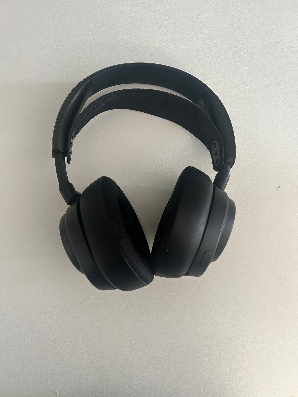 SteelSeries Arctis Nova Pro Wireless Gaming Headset, Gaming, Bluetooth, Ophalen of Verzenden, Zo goed als nieuw