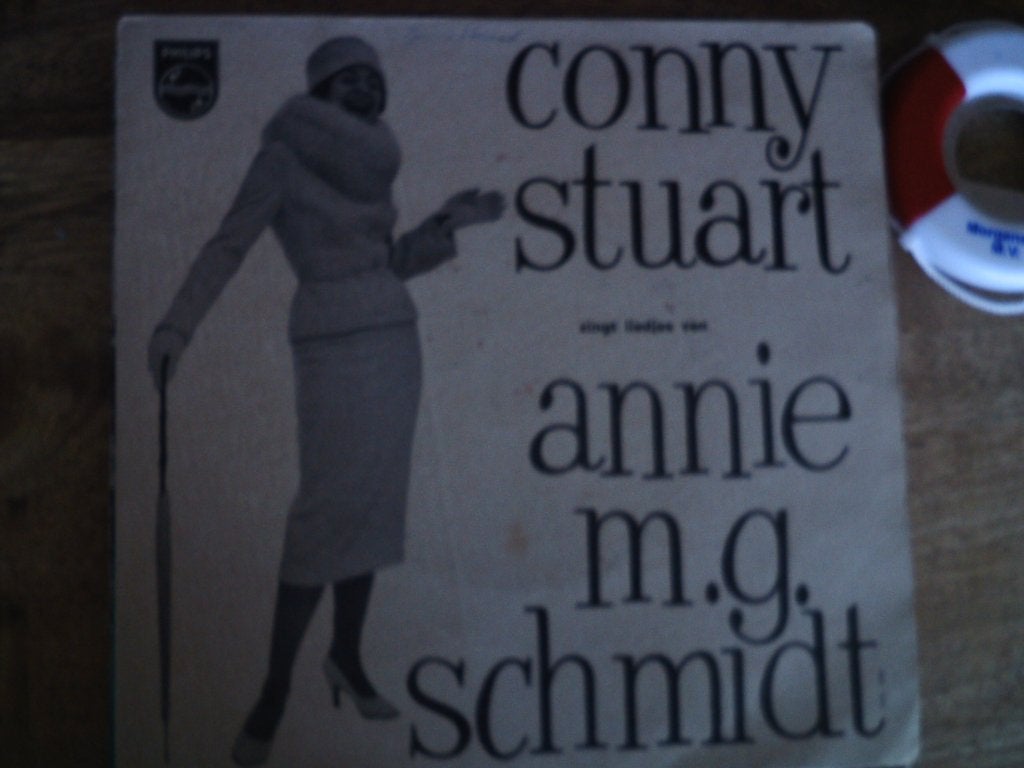 EP conny stuart - zingt liedjes van annie m.g. schmidt 18jun, Fotohoes, 7 inch, Ophalen of Verzenden, Zo goed als nieuw