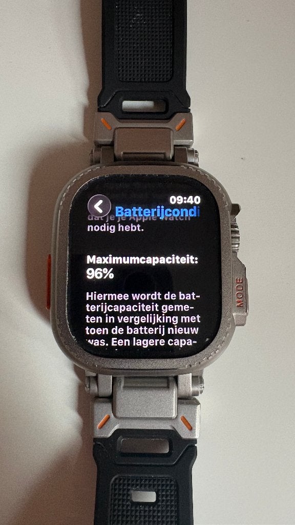 Foto 2 van Apple Watch Ultra 2 (49mm)