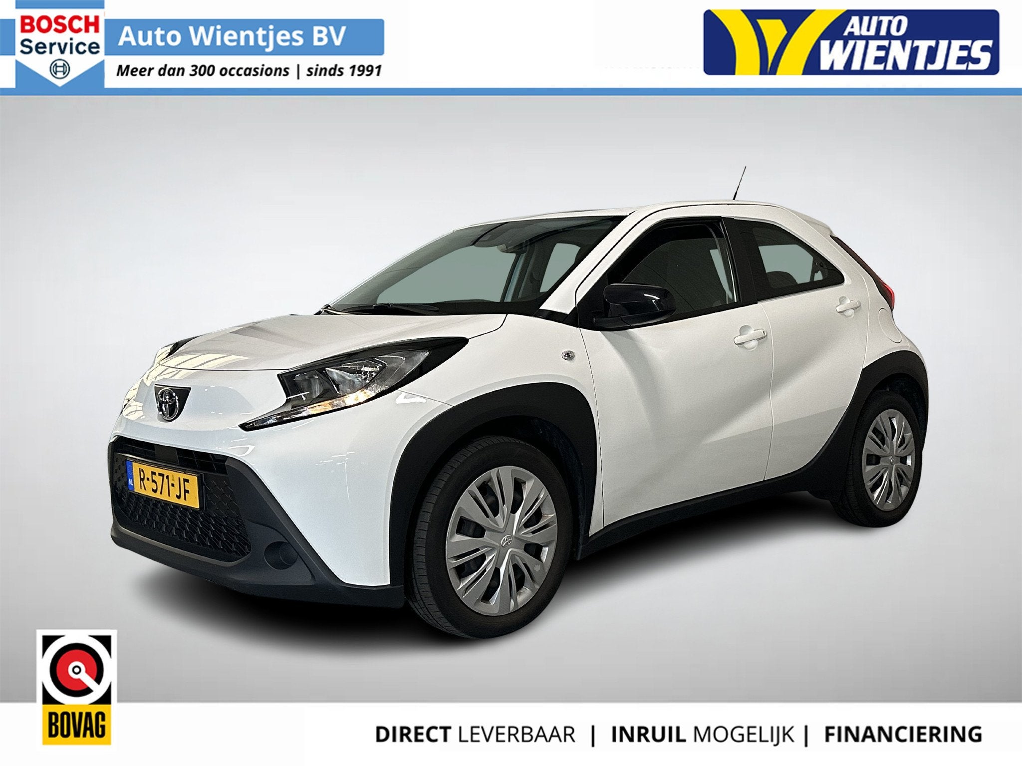 Toyota Aygo X 1.0 VVT-i | MT Play 5-Drs | Airco | Carplay |, Auto's, Gebruikt, 920 kg, 4 stoelen, Wit