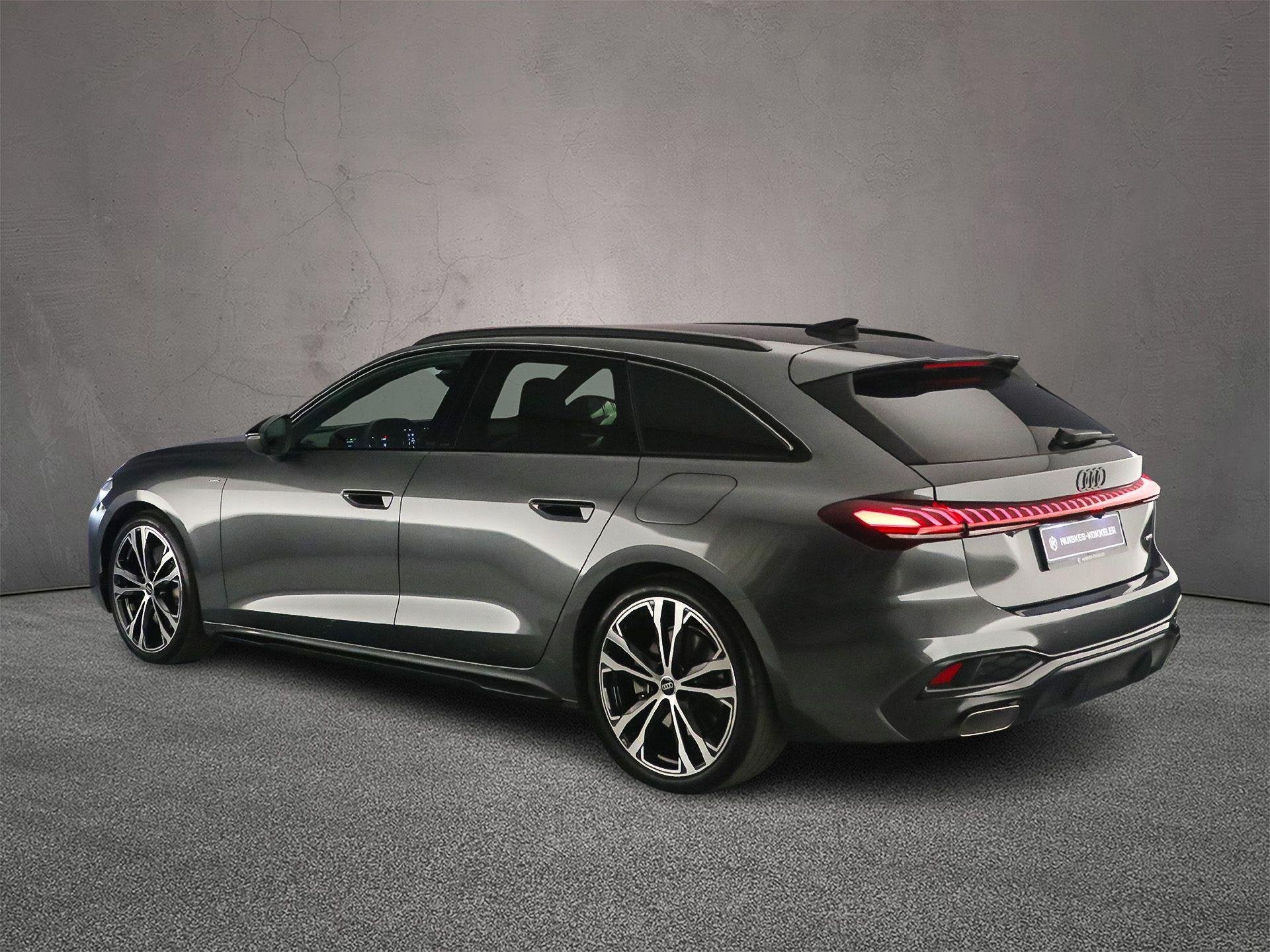 Audi A5 Avant 2.0 e-hybrid 300PK quattro S edition | Trekhaa, Auto's, Stof, Gebruikt, 4 cilinders, 1984 cc