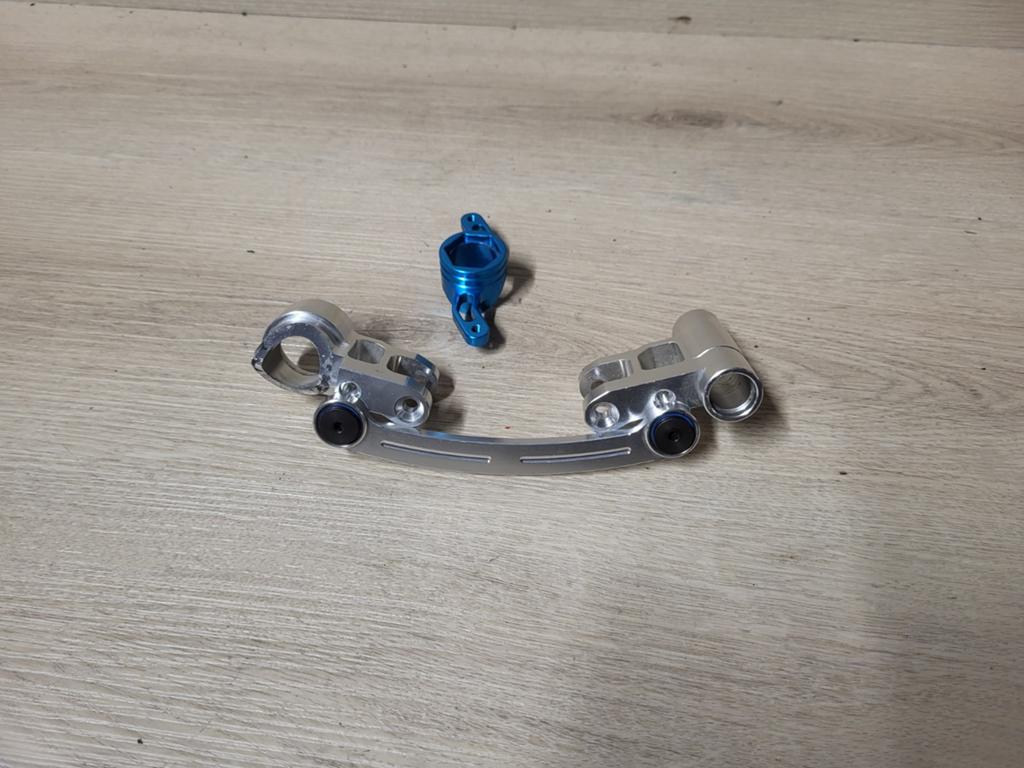 Losi 5ive T aluminium stuur inrichting, Benzine, Ophalen of Verzenden, Zo goed als nieuw, Onderdeel