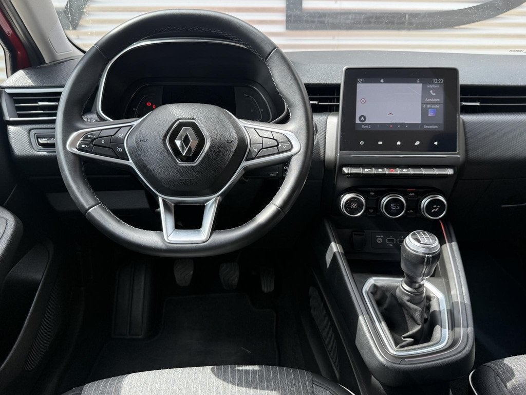 Renault Clio 1.0 TCe Intens Navi|LED|Clima|Cruise|PDC|Carpla, Voorwielaandrijving, 101 pk, Gebruikt, Euro 6