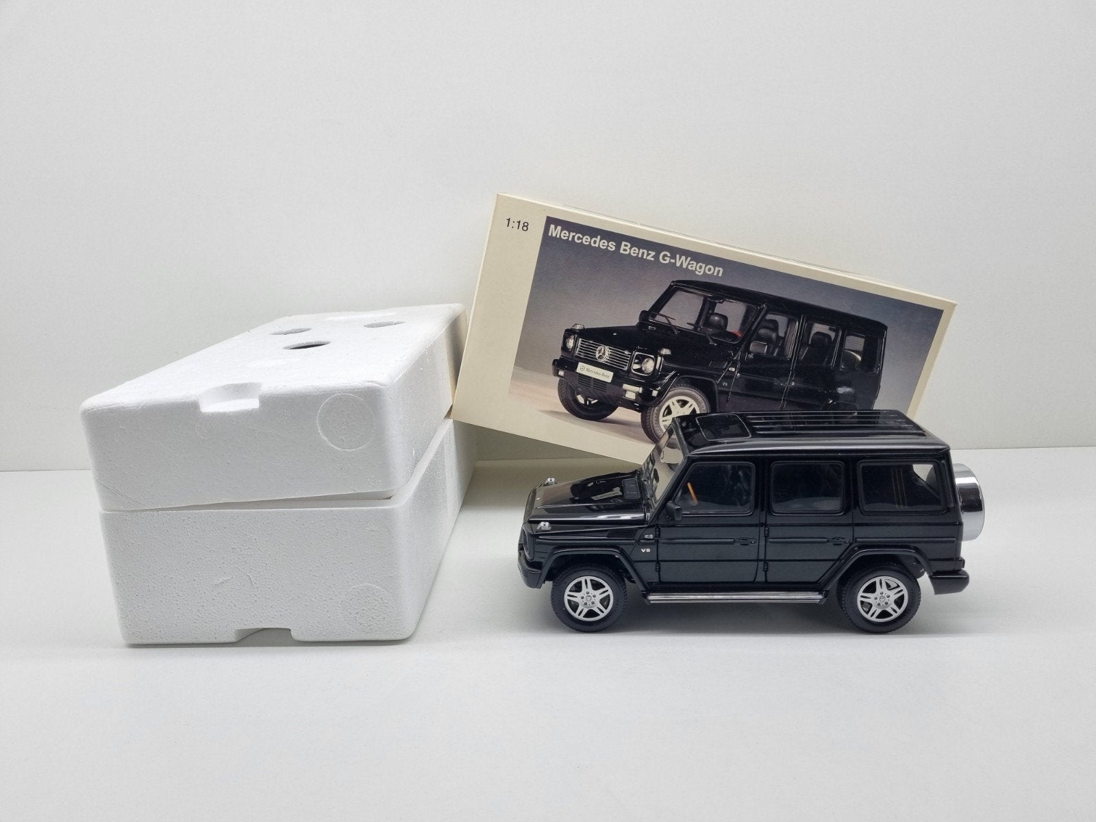 Autoart
Mercedes-Benz G500 LWB
Nieuwstaat, Ophalen of Verzenden, Zo goed als nieuw, Auto, Autoart