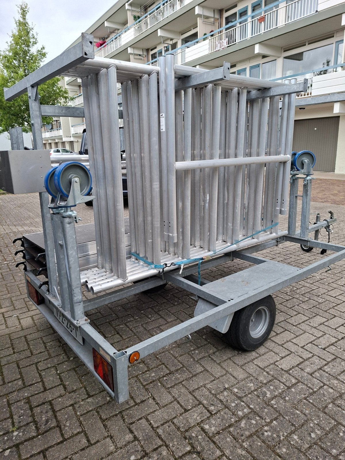 Rolsteiger op aanhanger zgan, Ophalen, Zo goed als nieuw, Rolsteiger of Kamersteiger, 5 meter of hoger
