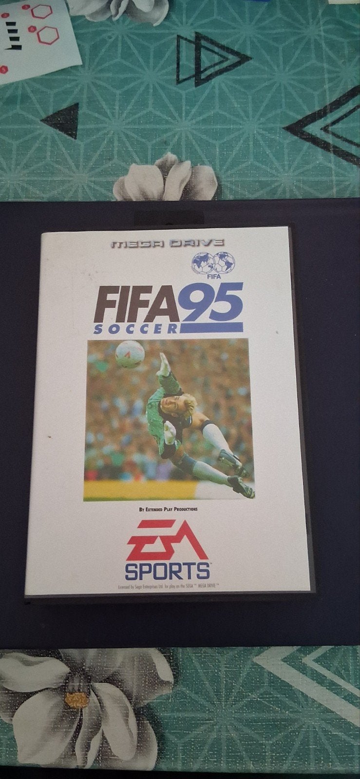 FIFA Soccer 95 - Sega Mega Drive - Klassieke Voetbalgame, Spelcomputers en Games, Gebruikt, 2 spelers, Eén computer, Ophalen of Verzenden