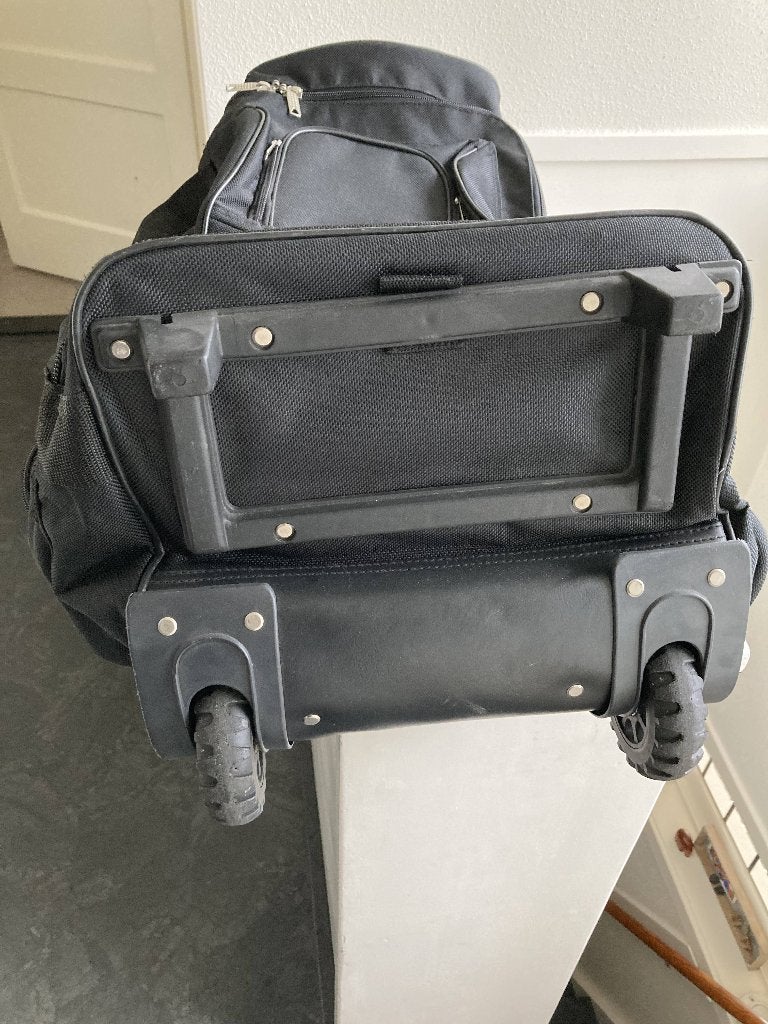 Reistas op wielen Line Travel 75 cm hoog, Ophalen, Uitschuifbare handgreep, 30 cm of meer, Gebruikt