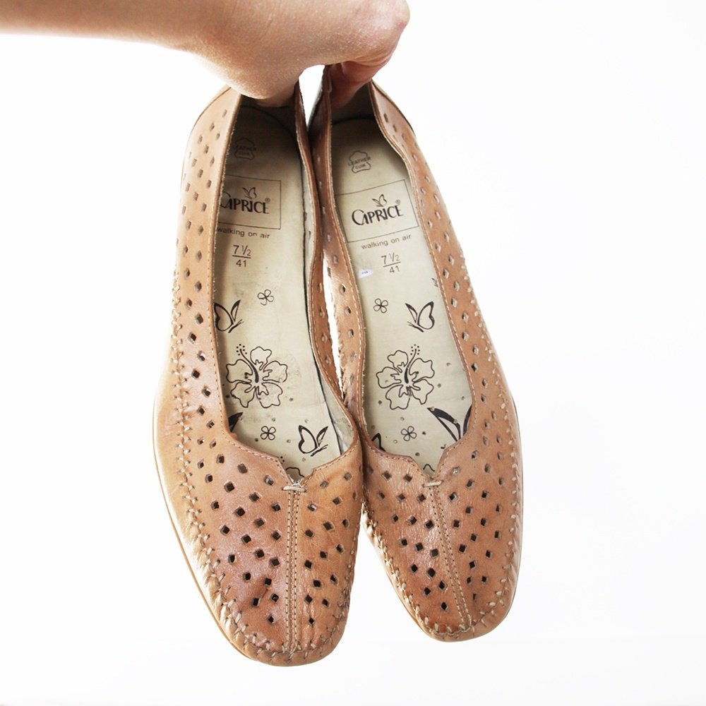 Prachtige Leren Caprice Schoenen -s16 (Maat 7½/41) € 40,-, Pumps, Overige kleuren, Ophalen of Verzenden, Zo goed als nieuw
