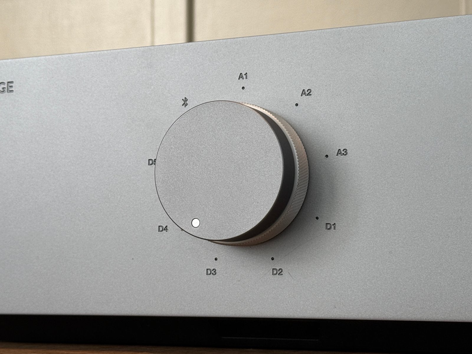 Foto 6 van Cambridge Audio Edge A