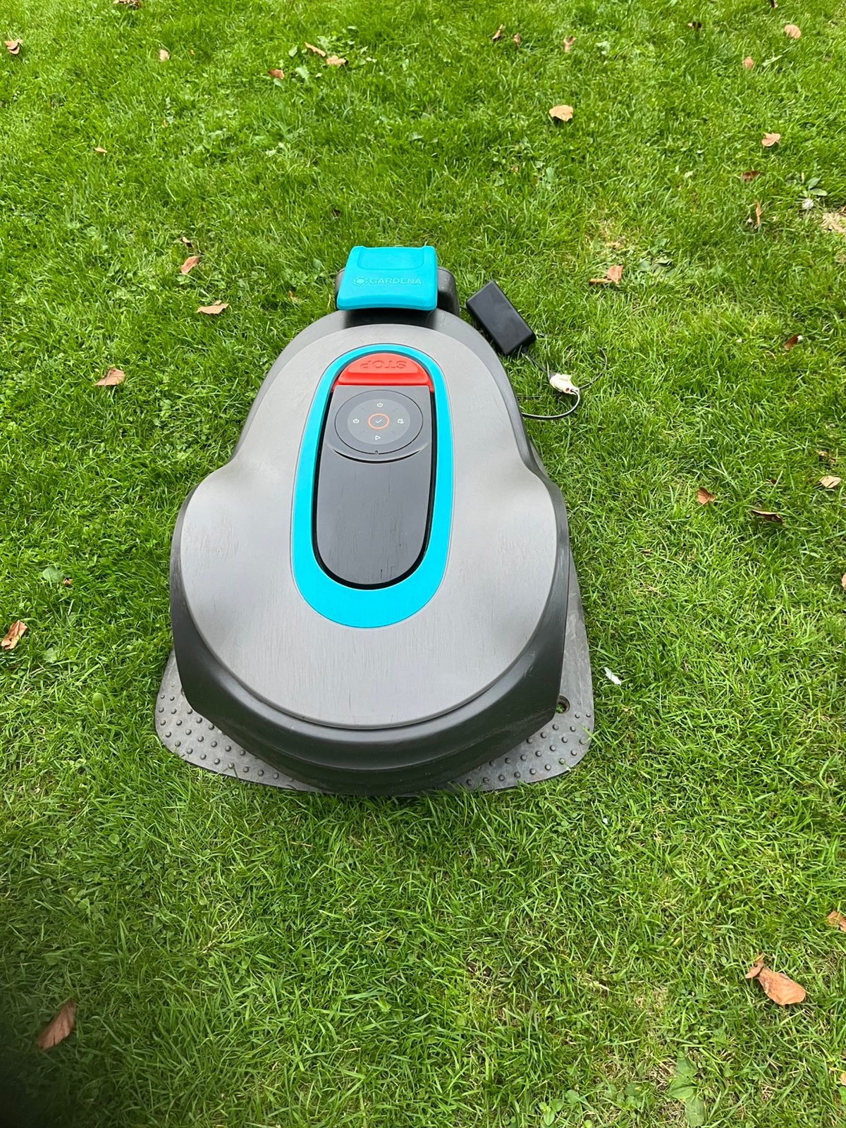 Gardena Minimo 250 robotmaaier met toebehoren, -, Bestuurbaar via app, -, Ophalen of Verzenden