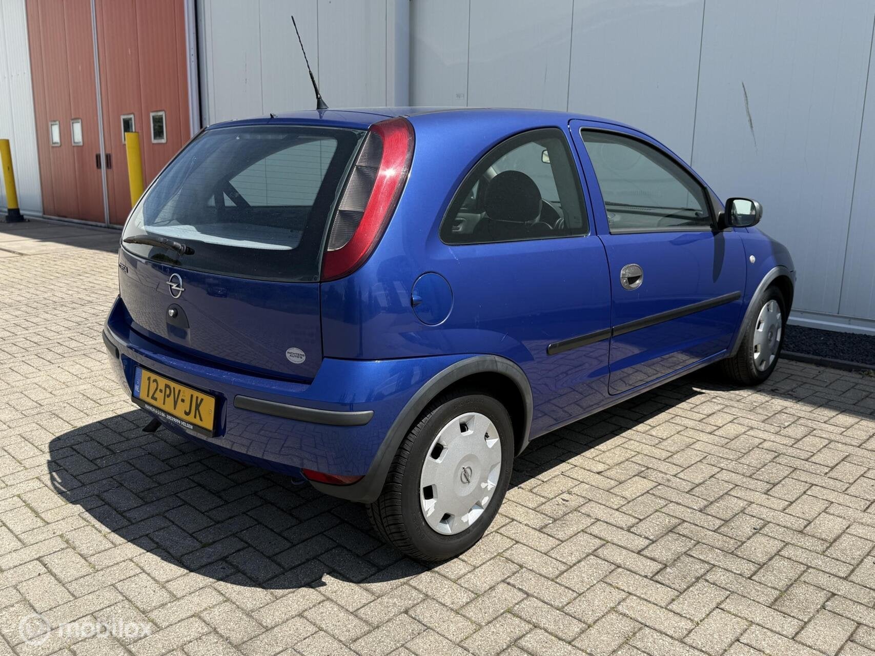 Opel Corsa 1.0-12V Rhythm Blauw NAP Zuinig & Voordelig APK!, Auto's, Voorwielaandrijving, 450 kg, Gebruikt, 973 cc