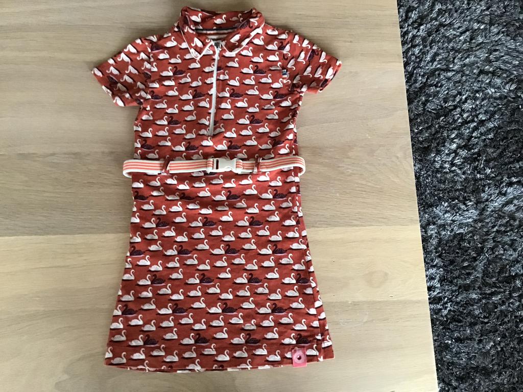 4funky flavours jurk zwaantjes maat 110/116, Ophalen of Verzenden, Zo goed als nieuw, Meisje, Jurk of Rok