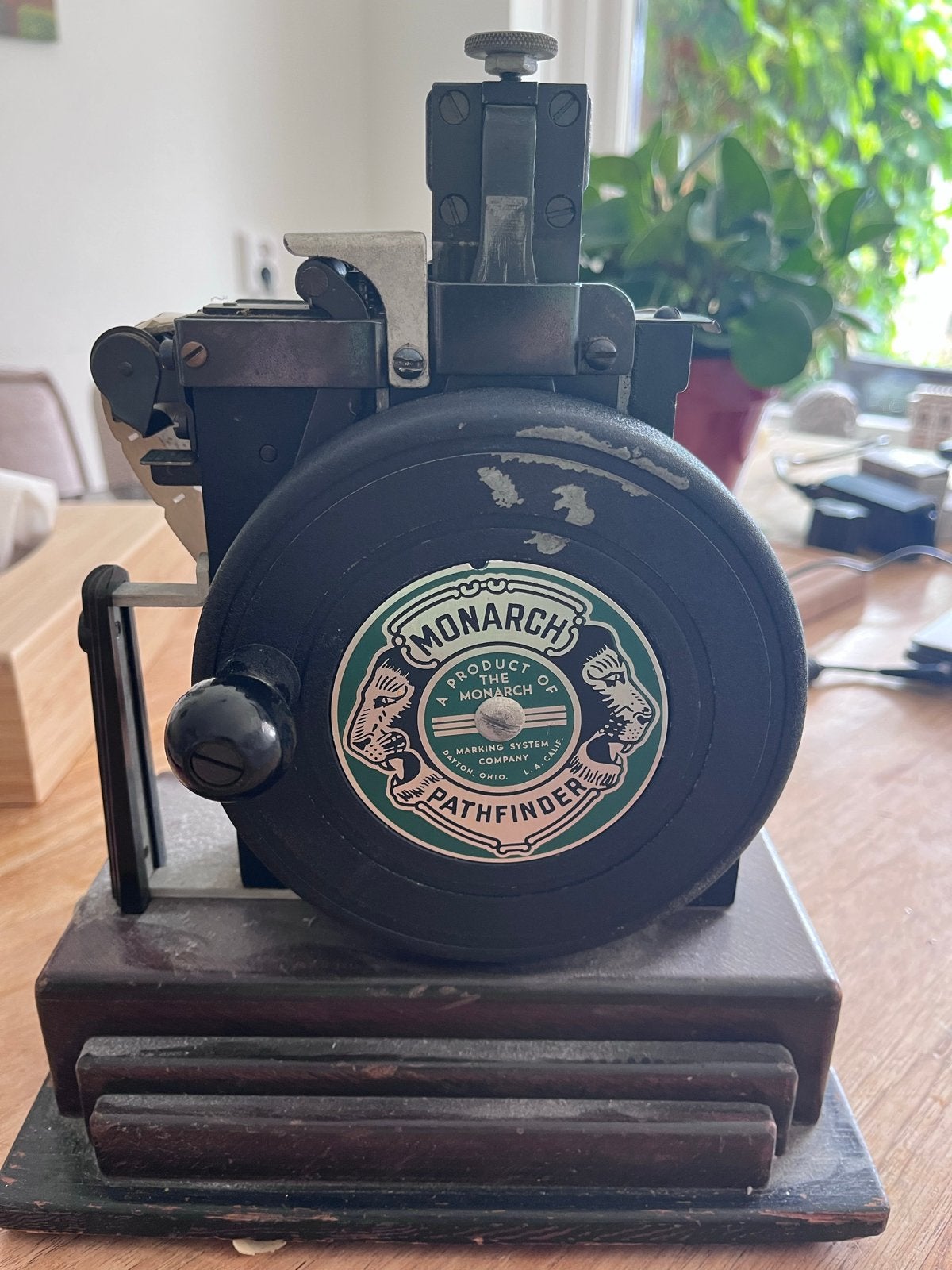 Monarch Pathfinder Etiketteermachine met toebehoren, Ophalen