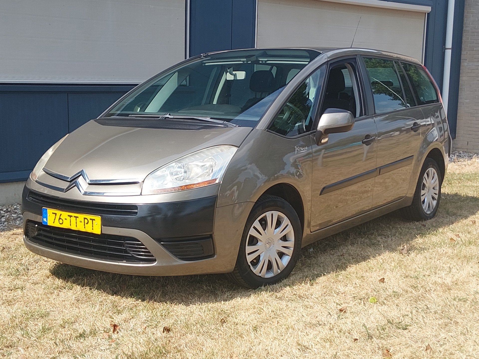 Citroen Grand C4 Picasso 1.8-16V Prestige 7Persoons.Airco NW, Gebruikt, 4 cilinders, Bruin, 1749 cc