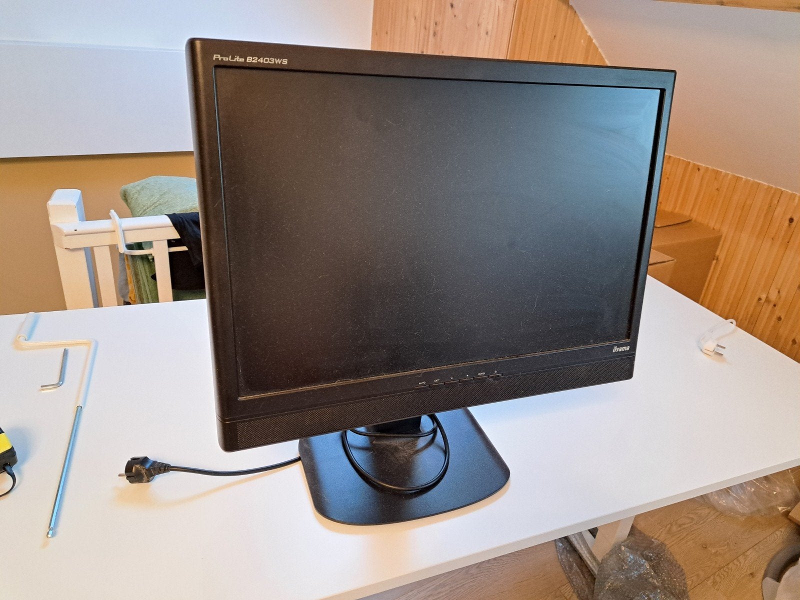 Iiyama ProLite B2403WS-1 Zwart, Gebruikt, HDMI, Full HD, 1 tot 2 ms