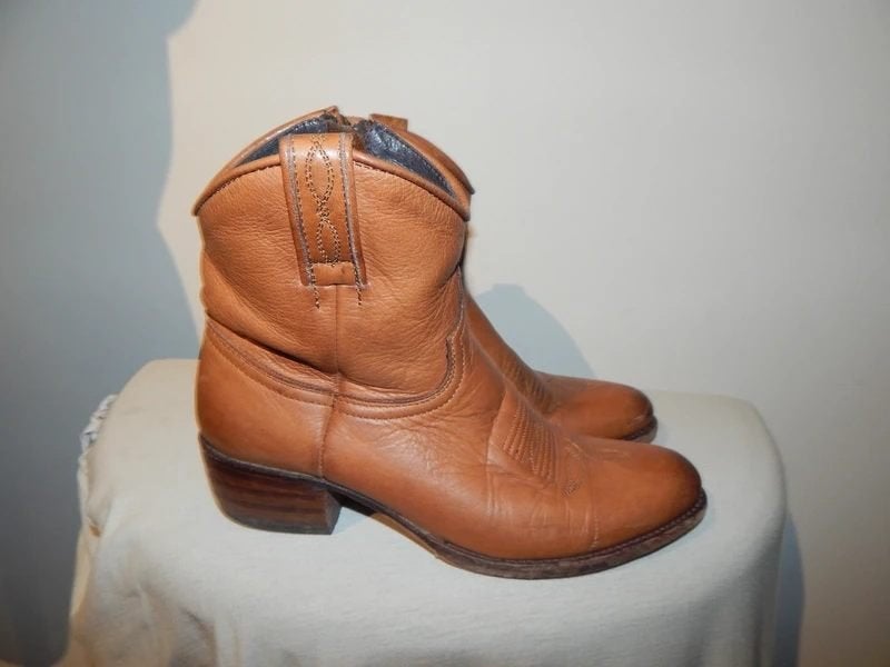 Sendra bruine leren enkel laarsjes cowboy look trendy 37, Kleding | Dames, Schoenen, Sendra, Bruin, Verzenden, Lage of Enkellaarzen