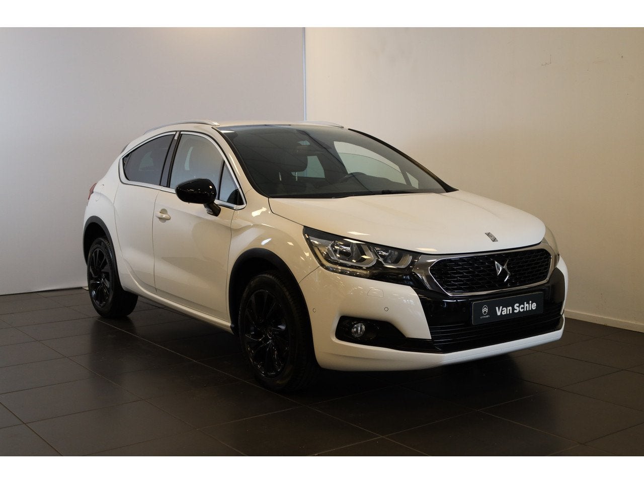 Citroën DS4 Crossback PT 130 Business Camera | 17" | Dodeho, Auto's, Citroën, Gebruikt, 1199 cc, Bedrijf, Handgeschakeld