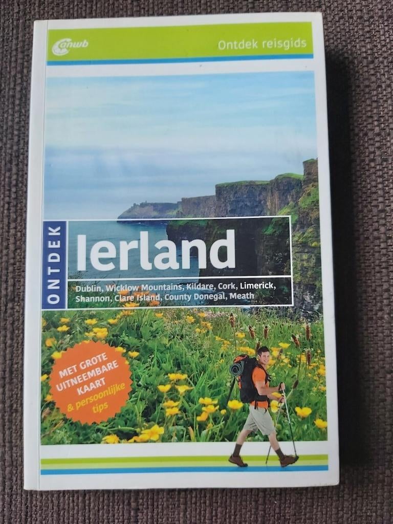 ANWB ontdek reisgids Ierland + handige uitneembare kaart, Gelezen, Europa, Ophalen of Verzenden, Reisgids of -boek