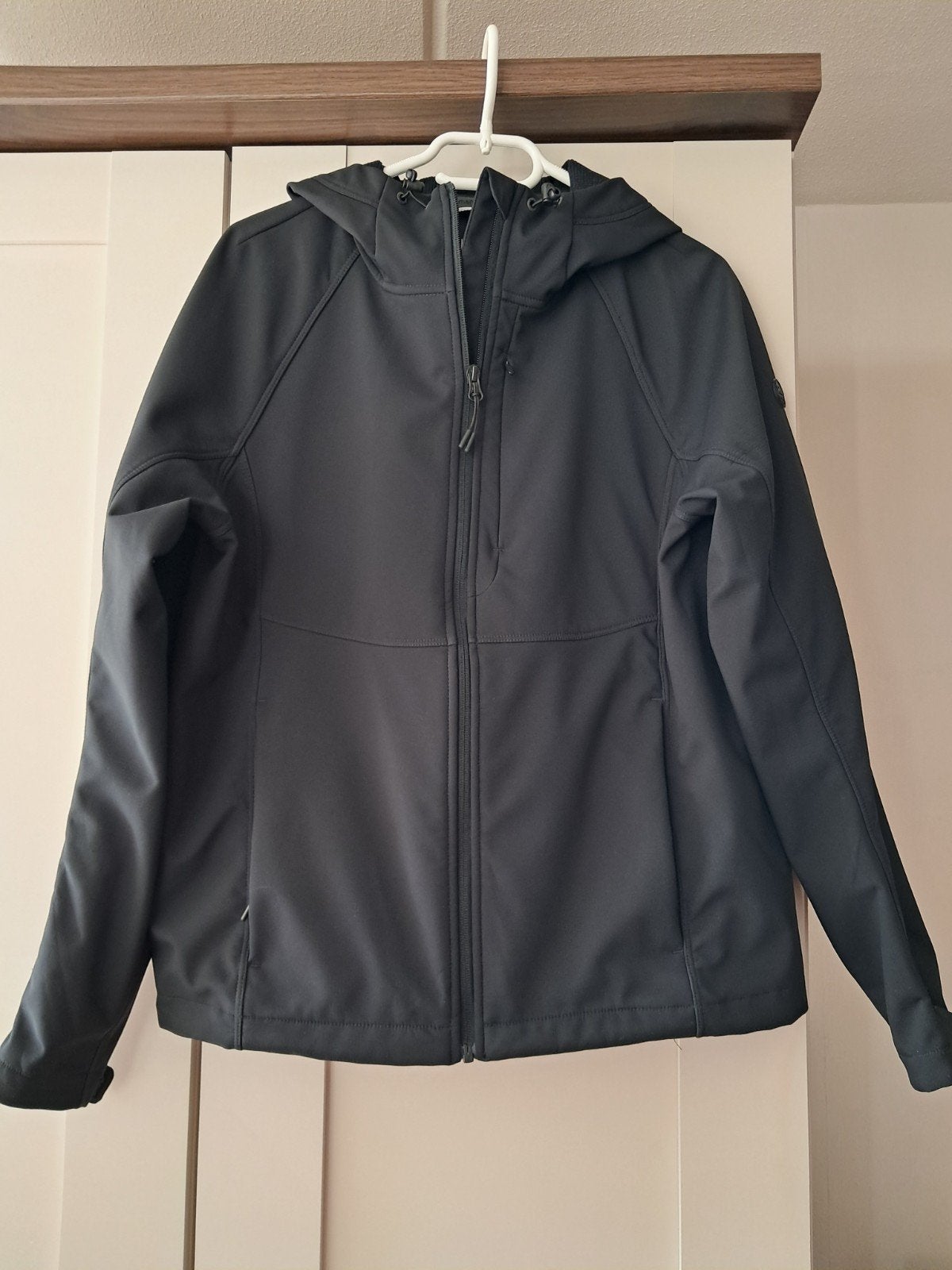 Human Nature Softshell Jas Maat L - Zo goed als nieuw, Kleding | Dames, Zwart, Maat 42/44 (L), Ophalen of Verzenden, Zo goed als nieuw