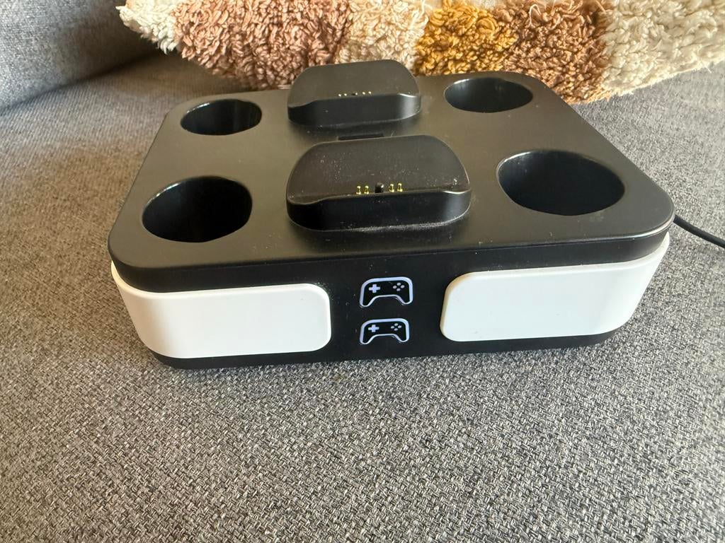 PS5 Controller Oplaadstation - DualSense Charger, Ophalen of Verzenden, Zo goed als nieuw, Voeding, Oplader of Kabel, PlayStation 5