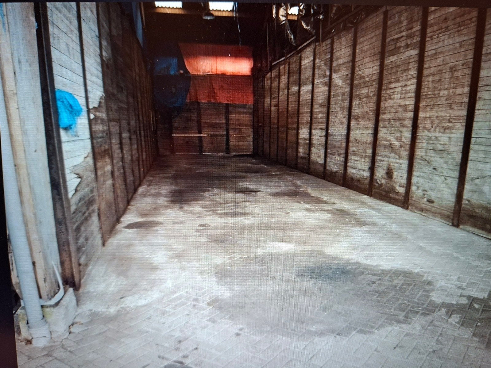 bedrijfsruimte, opslagruimte, loods, Zakelijke goederen, 500 m², Huur, Opslag of Loods