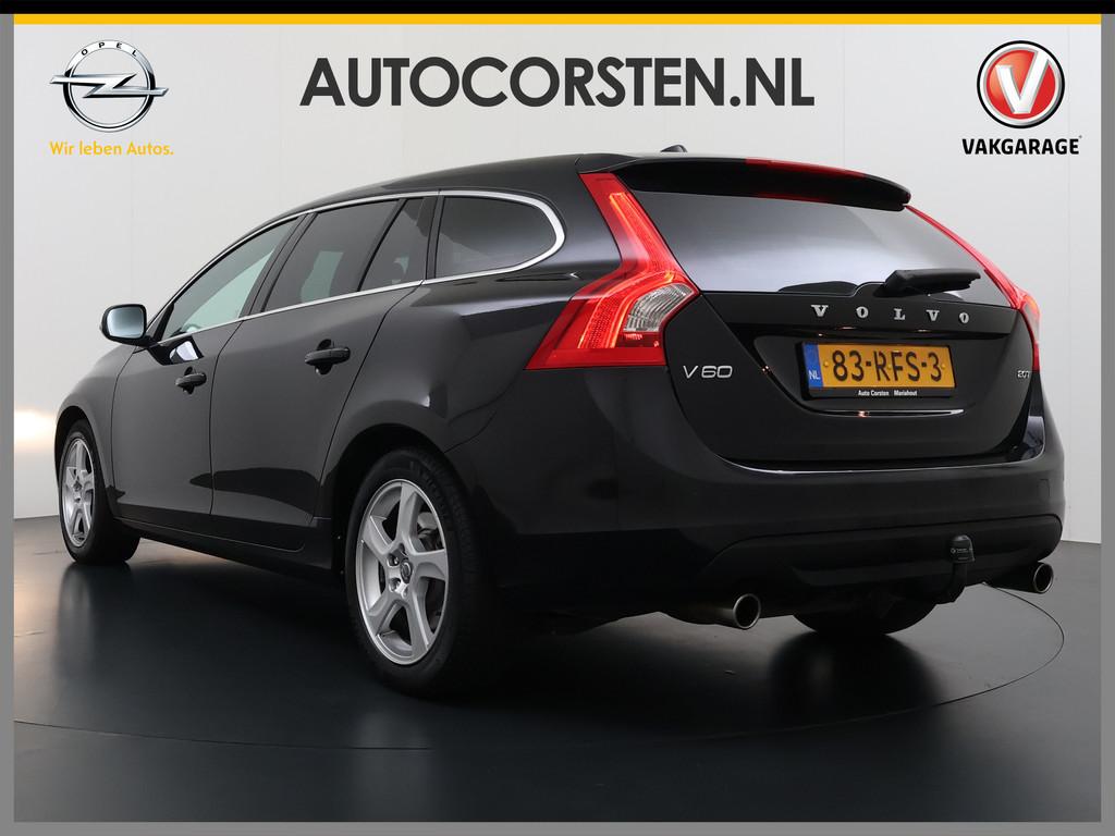 Volvo V60 2.0T 200PK Momentum Trekhaak Navi Ecc Cruise Contr, Auto's, Voorwielaandrijving, Euro 5, Zwart, 4 cilinders