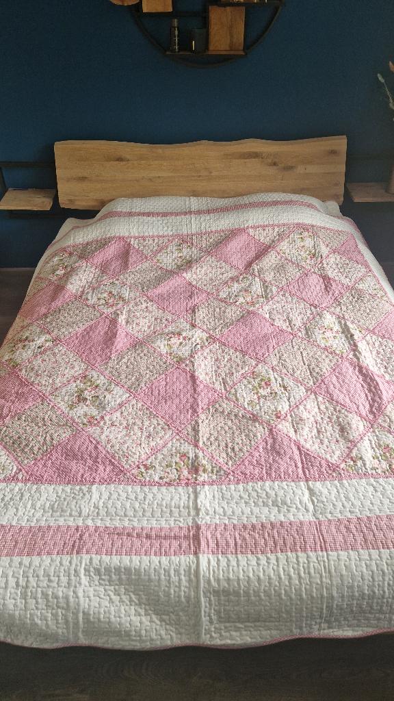 Lanvandoux quilt, Hobby en Vrije tijd, Stoffen en Lappen, Overige kleuren, 120 cm of meer, Ophalen of Verzenden, Katoen