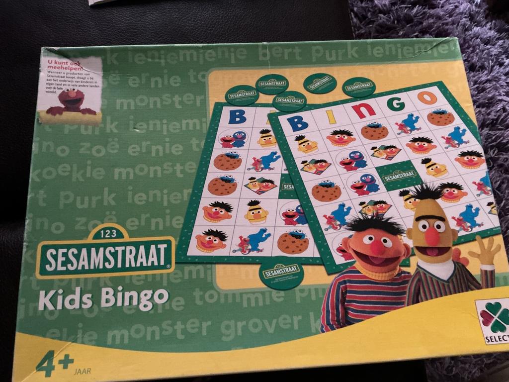 Sesamstraat Kids Bingo - Leuk kinderspel voor 4+ jaar, Drie of vier spelers, Ophalen of Verzenden, Gebruikt