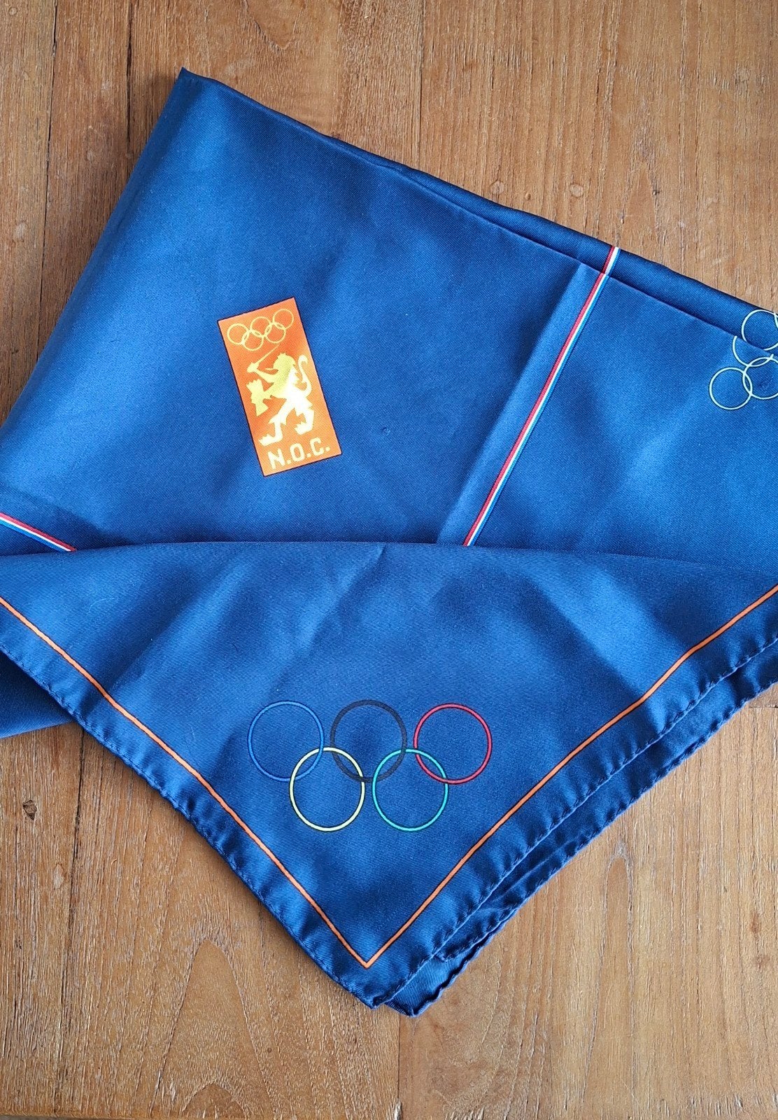 Nederlands Olympisch Comité NOC  75x75 cm, Ophalen of Verzenden
