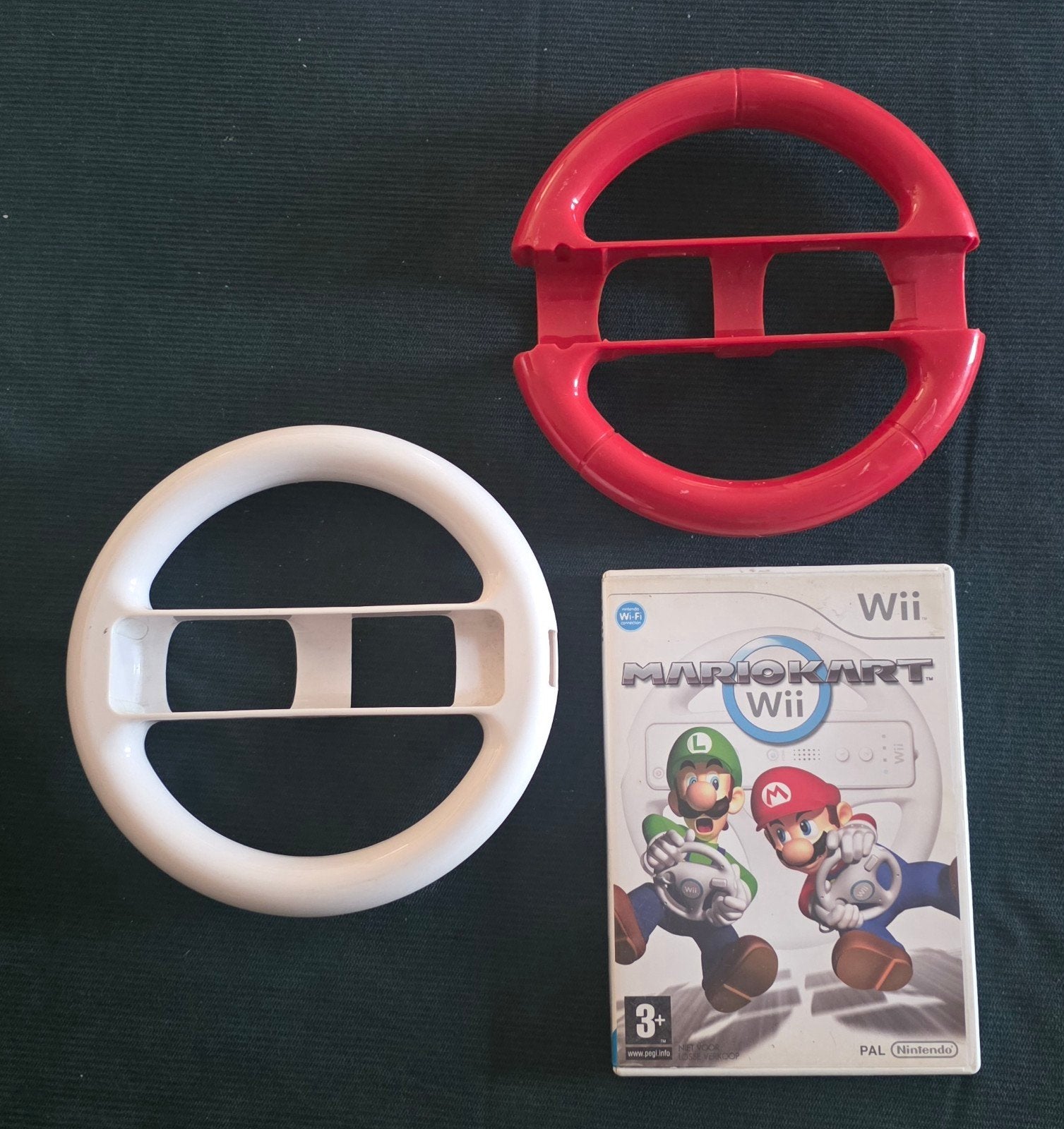 Mario Kart Wii met 2 stuurtjes, Ophalen of Verzenden, Gebruikt, Zonder controller, Met stuurtje