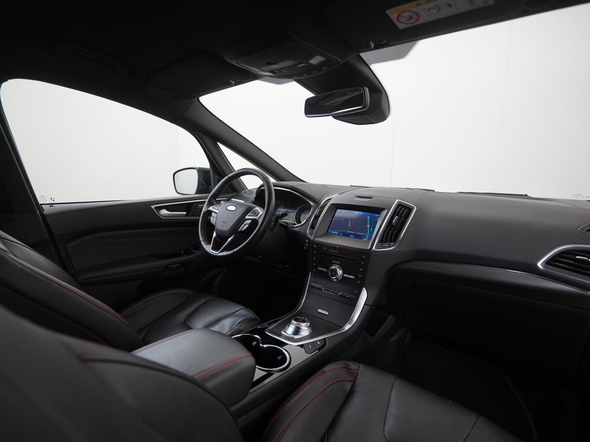 Ford S-Max 2.5 FHEV ST-Line | 7 Persoons | Leder | Zondag Op, Auto's, Stof, Gebruikt, Euro 6, 7 stoelen