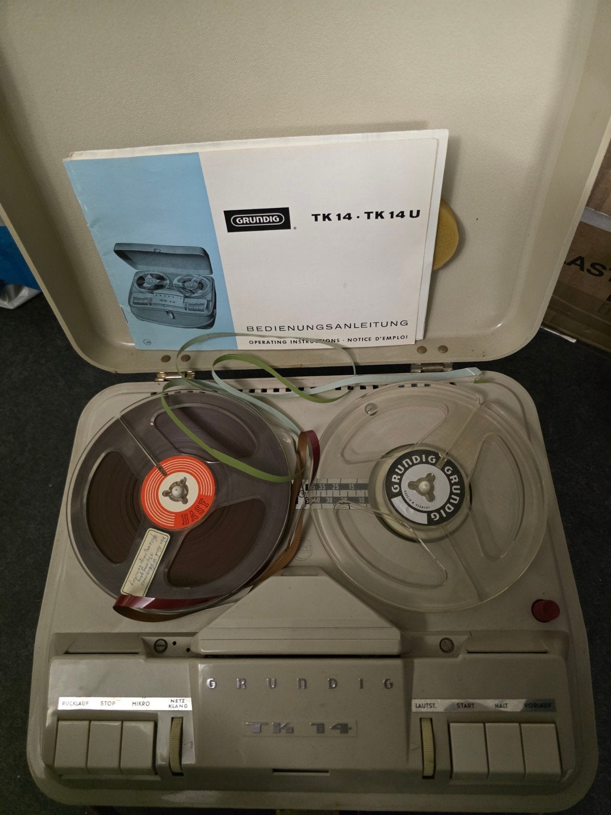 Grundig TK 14 bandrecorder met handleiding en banden, Audio, Tv en Foto, Bandrecorders, Ophalen of Verzenden, Bandrecorder, Met banden