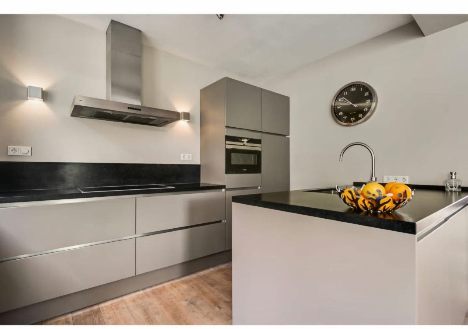 Granieten aanrechtblad met uitsparing voor inductiekookplaat, Ophalen of Verzenden, Zwart, Steen/keramiek, Overige typen
