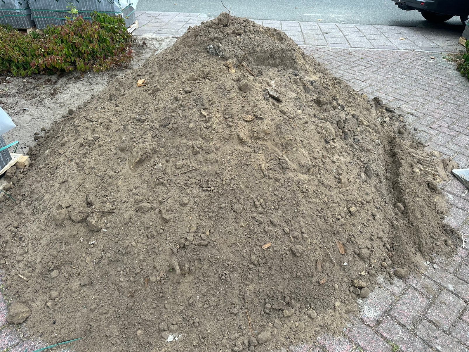 Gratis grond ong. 2 m3, Ophalen, Zo goed als nieuw, Overige typen