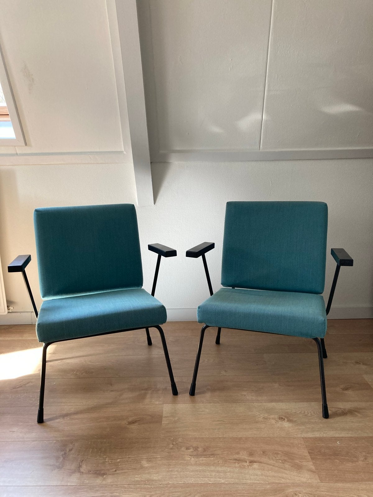 2x Gispen 1407 stoelen - Vintage design Rietveld, Ophalen