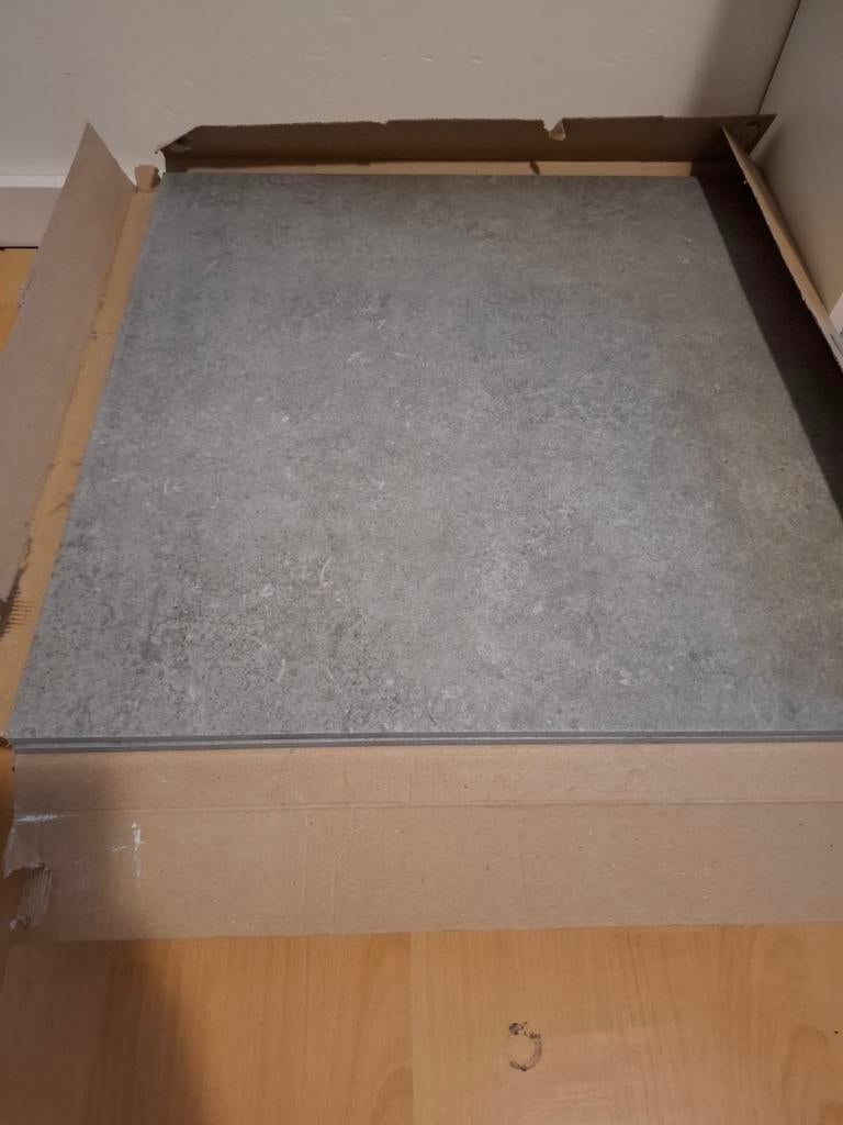 Grijze vloertegels badkamer 60x60 cm - Keramiek, Ophalen, 60 cm of meer, Nieuw, Minder dan 5 m²