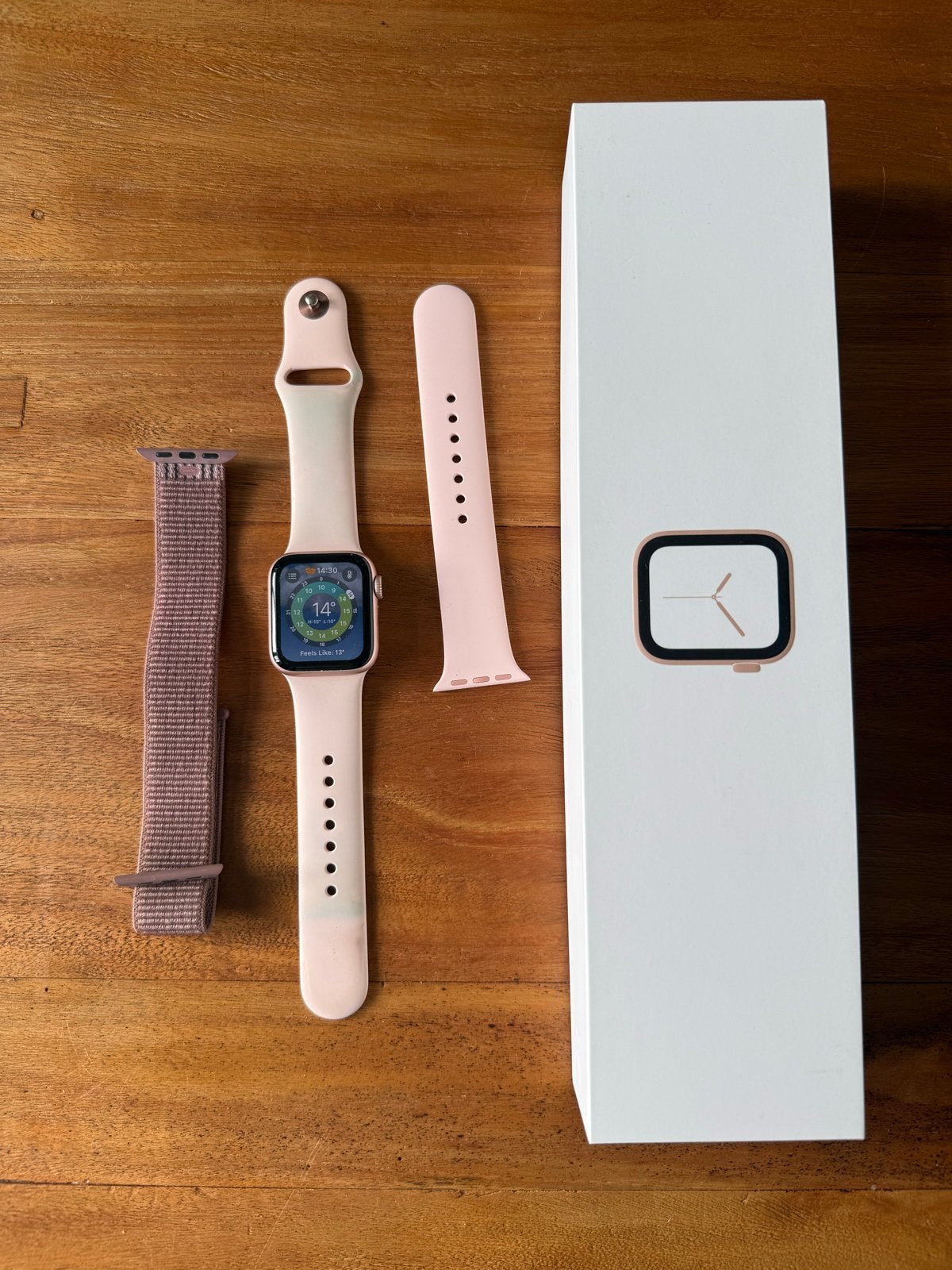 Apple Watch Series 4 40mm Goud Aluminium Roze Bandje, Gebruikt, Hartslag, IOS, Ophalen of Verzenden