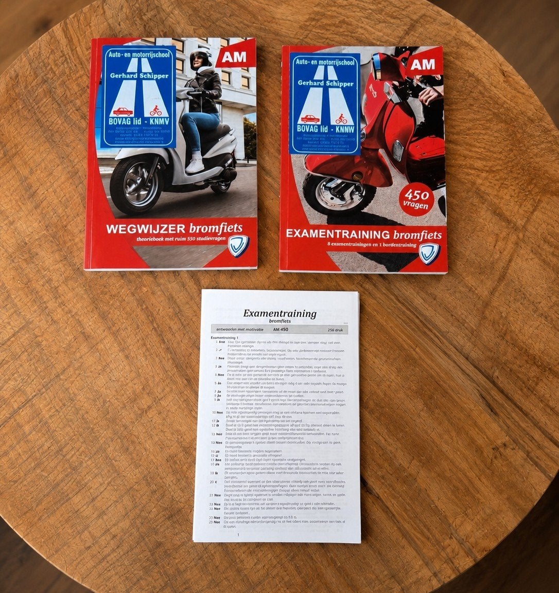 Bromfiets rijbewijs leerboek incl 450 examenvragen, Verzamelen, Ophalen of Verzenden, Nieuw