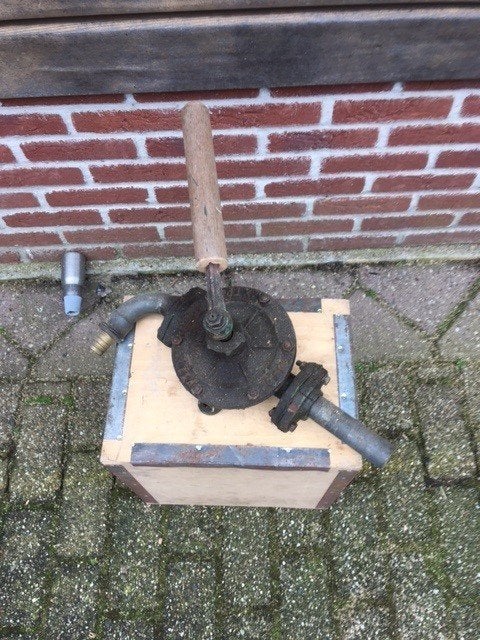 Handpomp, Tuin en Terras, Waterpompen, Ophalen of Verzenden, Gebruikt, Handmatig, Regentonpomp