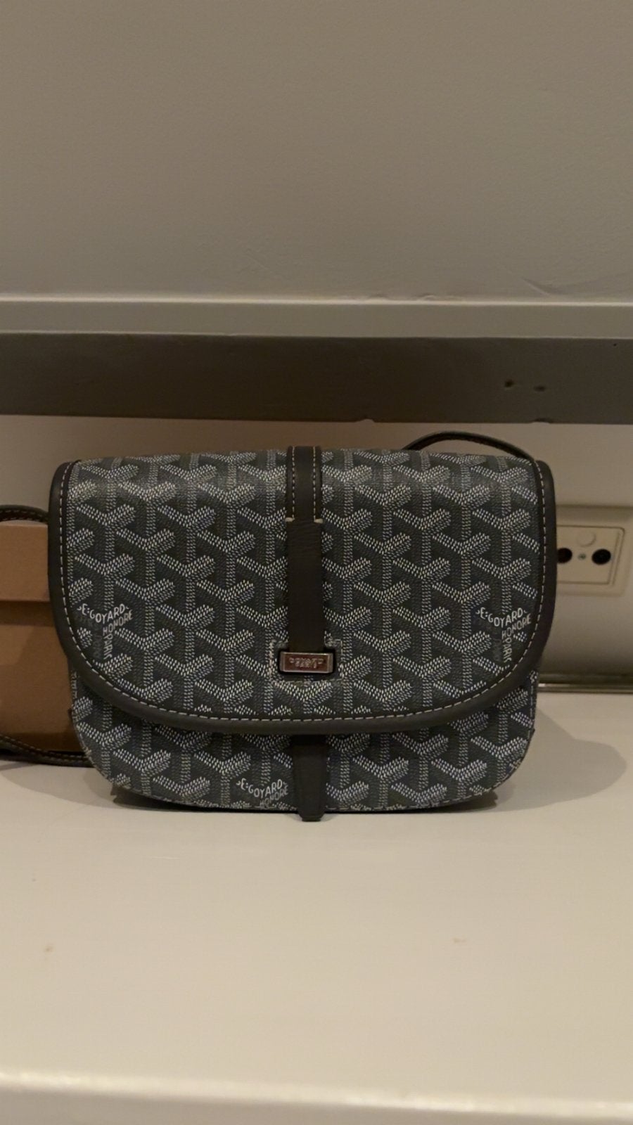 Goyard Schoudertasje Grijs/Zwart, Ophalen of Verzenden, Zo goed als nieuw, Grijs, Schoudertasje