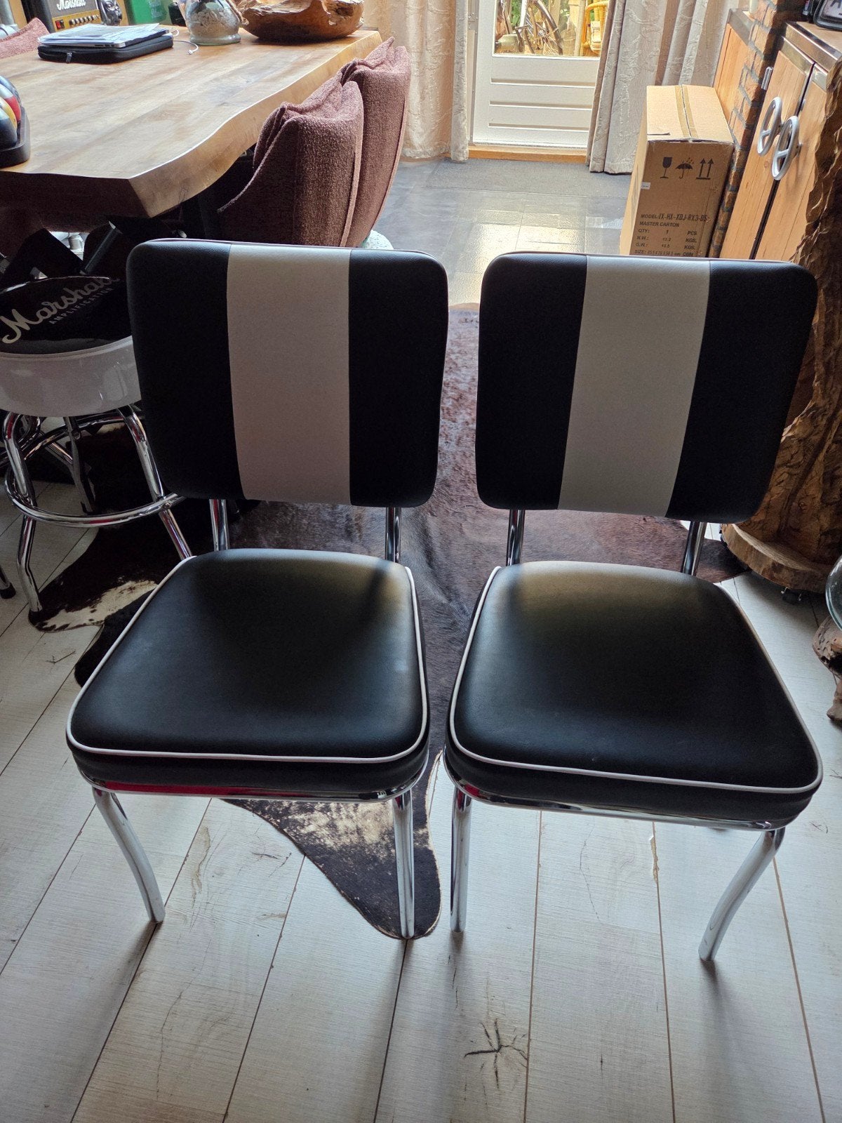 Set van 2 Retro Diner Stoelen - Zwart/Wit, Huis en Inrichting, Stoelen, Ophalen, Gebruikt, Twee, Metaal