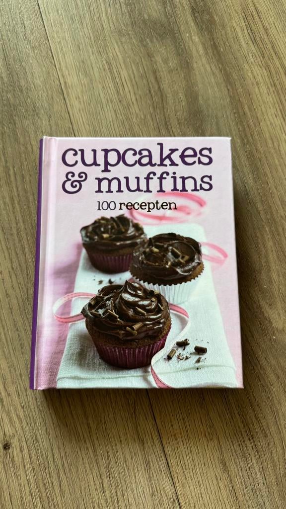 Cupcakes & muffins, Boeken, Kookboeken, Ophalen of Verzenden, Zo goed als nieuw, Overige gebieden, Taart, Gebak en Desserts