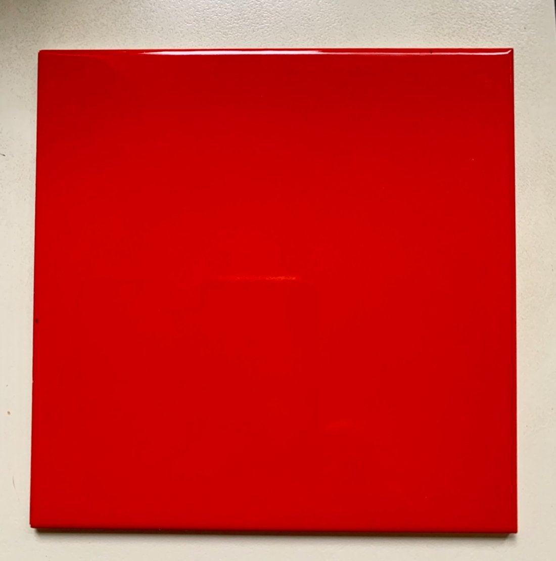 Glanzende brandweer rode keramische wandtegel 15x15cm., Keramiek, Nieuw, Minder dan 20 cm, 10 m² of meer