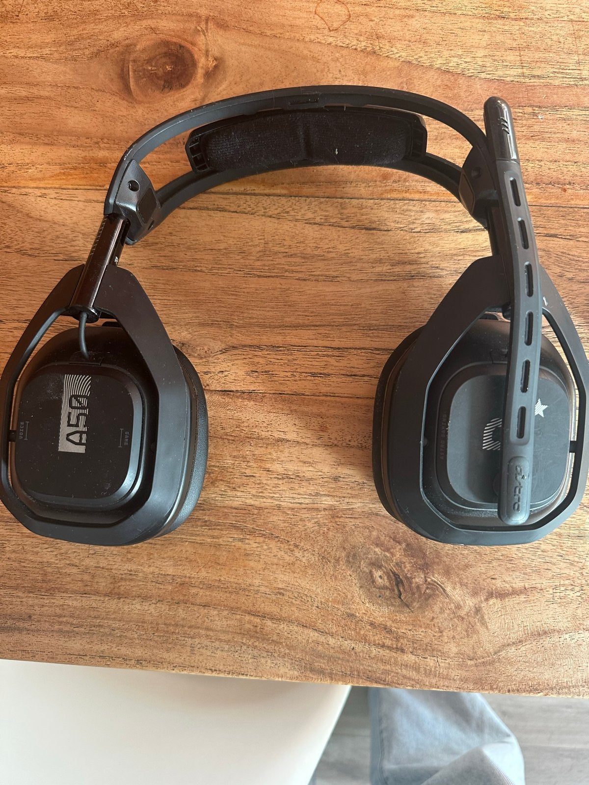 Astro A50 Gaming Headset met PS5 Adapter en Kabels, Overige merken, Ophalen of Verzenden, Zwart, Draadloos