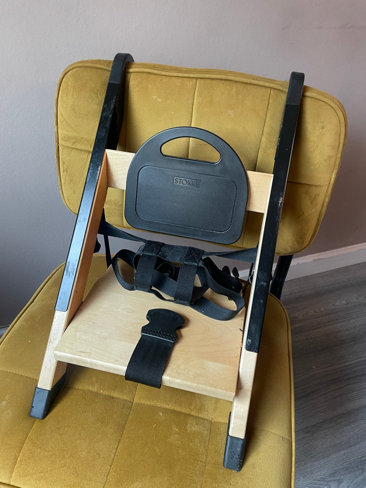 Stokke handysitt inzetstoel, Kinderen en Baby's, Kinderstoelen, Ophalen, Gebruikt, Overige typen, Gordel(s)