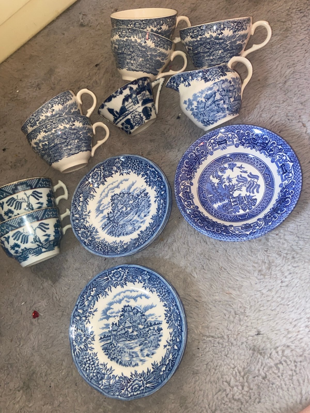 Vintage Blauw-Wit Servies: Kopjes, Schotels en Melkkan 1996, Antiek en Kunst, Ophalen