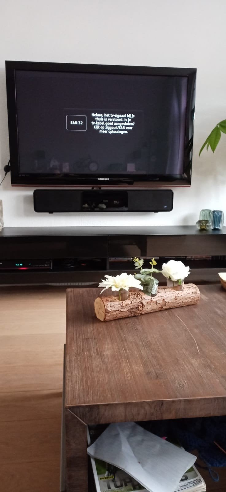 Samsung  50 inch met tv meubel en Phillips soundbar subwoofe, Huis en Inrichting, Ophalen, 25 tot 50 cm, Minder dan 100 cm