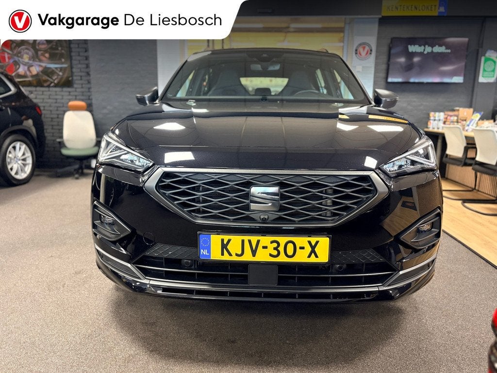 Seat TARRACO 1.4 TSI e-Hybrid PHEV FR 245pk /sportstoelen /, 4 cilinders, Zwart, Hybride Elektrisch/Benzine, Adaptive Cruise Control